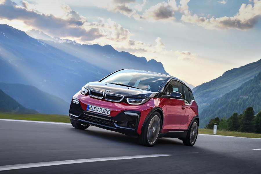  BMW i3s (I01) 2018 года  (WW) (фото 6 из 97)